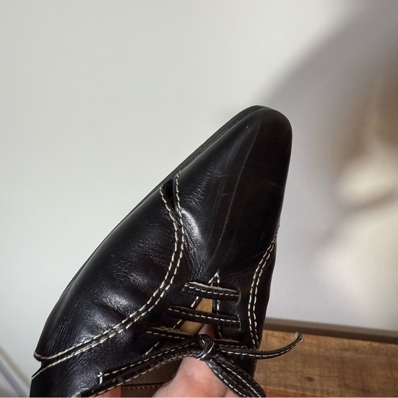 Vintage Etienne Aigner Black Heeled Mules with Timeless Elegance, Size 8 - Picture 4 of 10